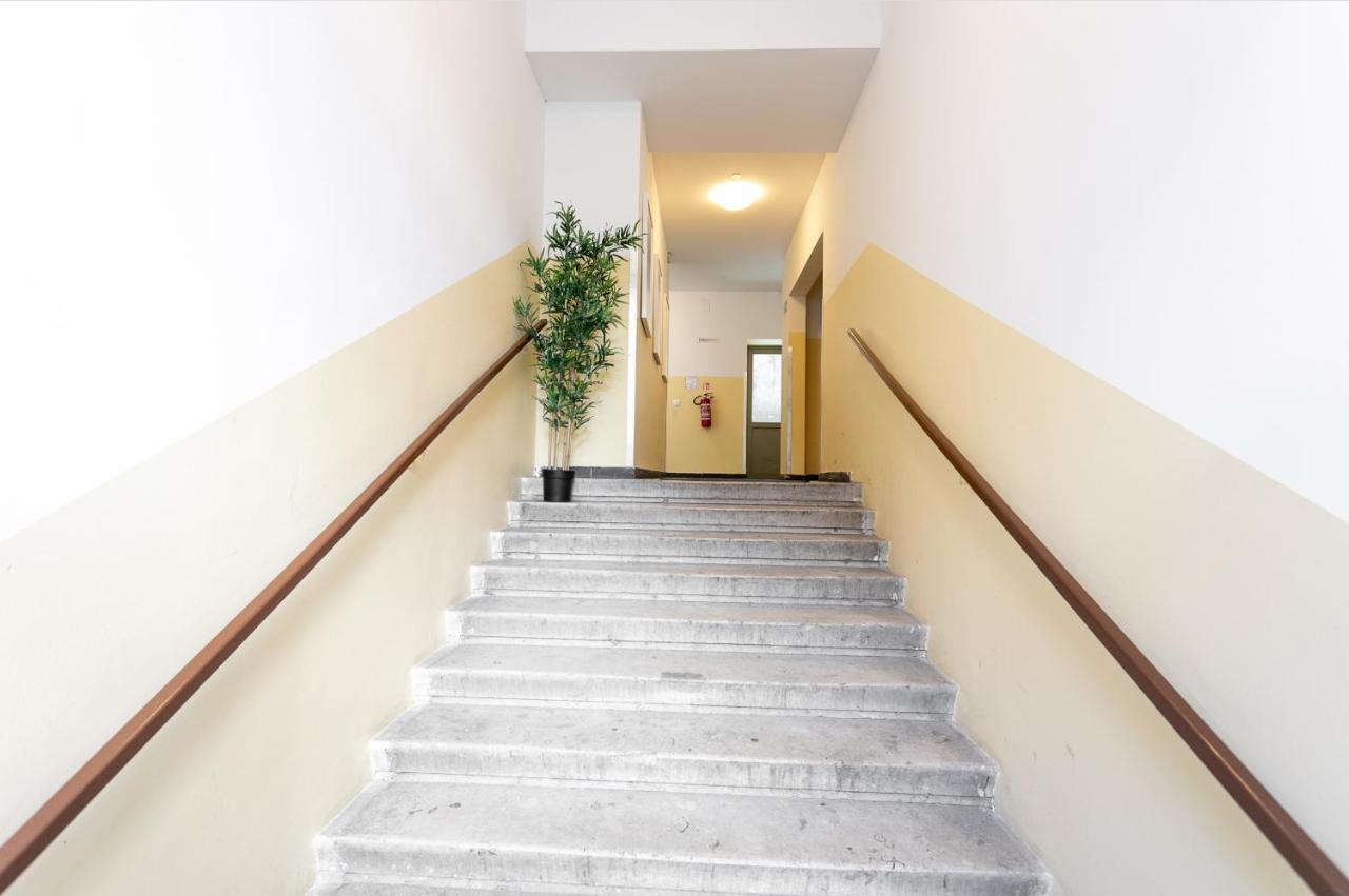 Skyline Aussicht L Lf46 Apartment Wina Bagian luar foto